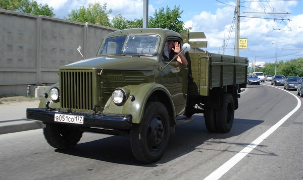 10 легендарных советских грузовиков 10 легендарных советских грузовиков