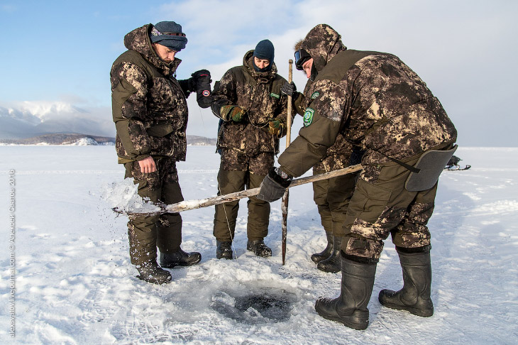 Борьба с браконьерами на Байкале Борьба с браконьерами на Байкале