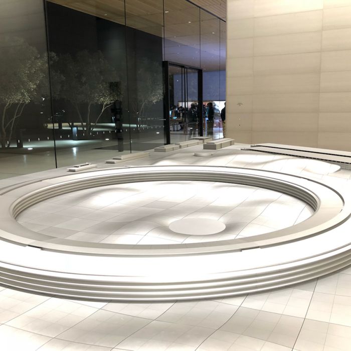 Запретная территория Apple