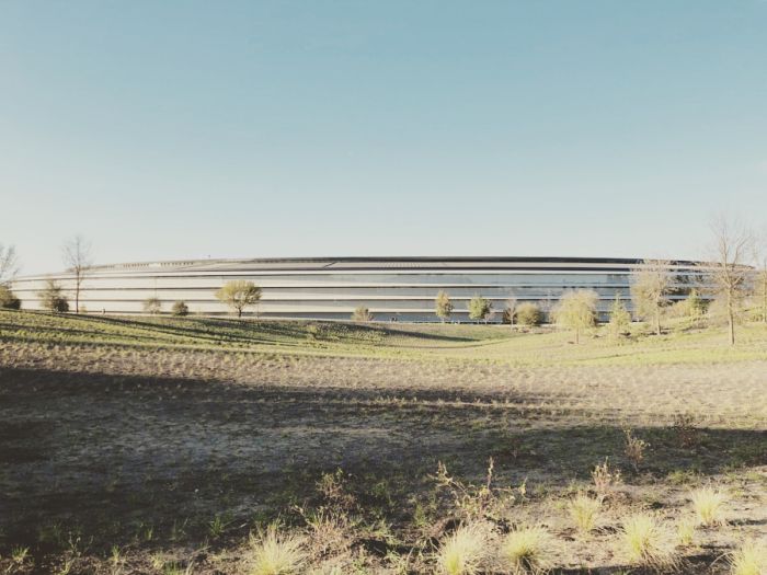 Запретная территория Apple