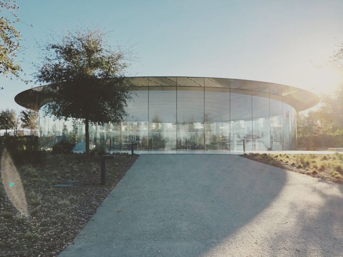 Запретная территория Apple