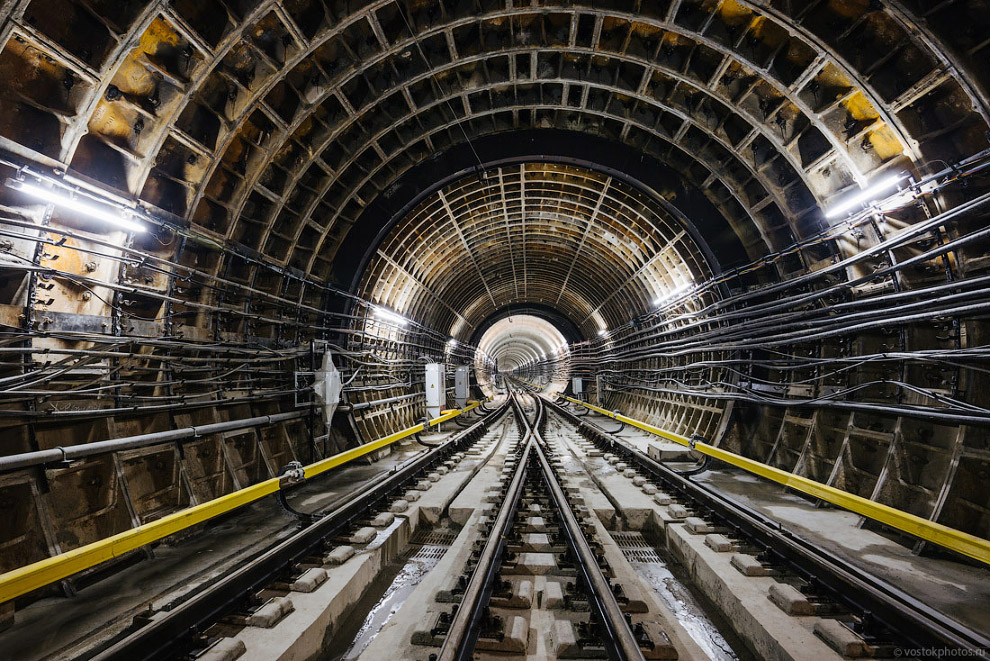 В Москве открыли новую линию метро В Москве открыли новую линию метро