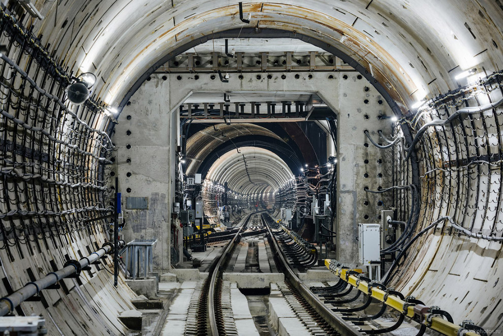 В Москве открыли новую линию метро В Москве открыли новую линию метро