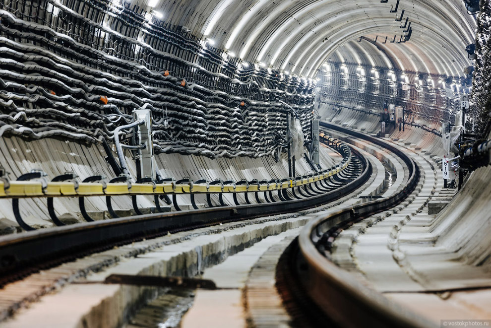 В Москве открыли новую линию метро В Москве открыли новую линию метро