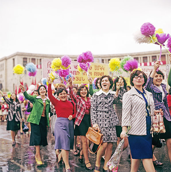 Советский Первомай: хроника за 66 лет Советский Первомай: хроника за 66 лет