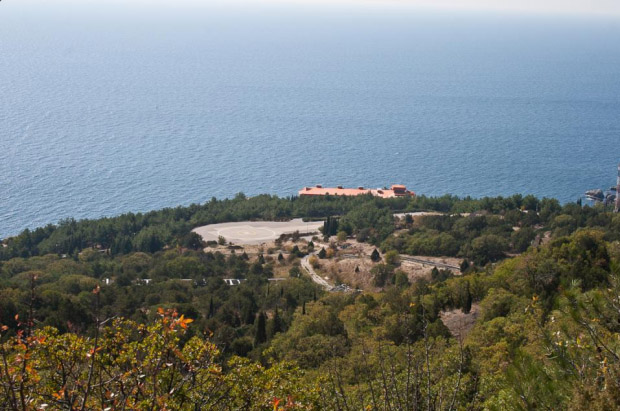 Кому достанутся самые ценные объекты в Крыму Кому достанутся самые ценные объекты в Крыму