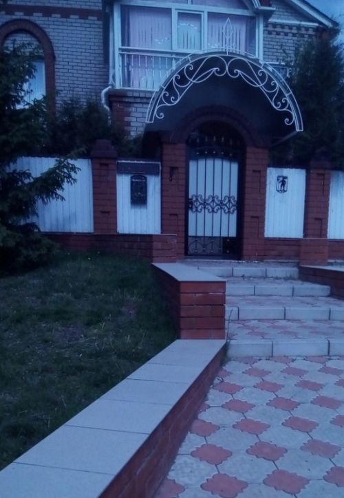 Неправильный тротуар в Набережных Челнах
