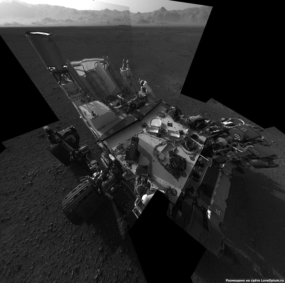 Марсоход Curiosity: первые дни на Марсе (17 фото) Марсоход Curiosity: первые дни на Марсе (17 фото)