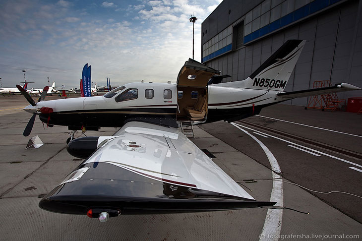 Новинки бизнес авиации на Jet Expo 2012