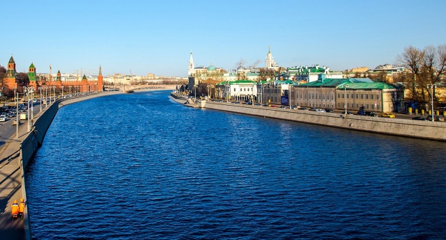 В центре Москвы обнаружили клад из 135 старинных монет В центре Москвы обнаружили клад из 135 старинных монет