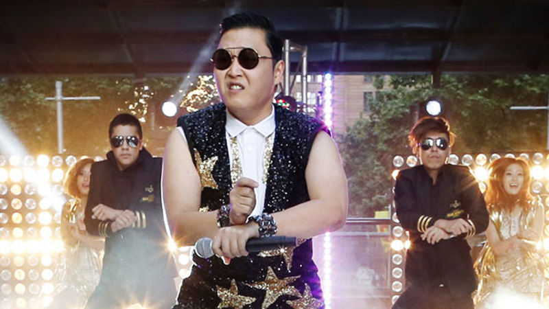 Самое популярное видео на YouTube – Gangnam Style (13 фото) Самое популярное видео на YouTube – Gangnam Style (13 фото)