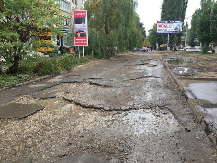 Работы фотоконкурса «Убитые дороги»