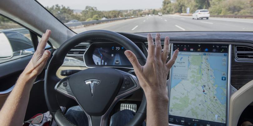 Tesla Motors готовится к официальному выходу на рынок России Tesla Motors готовится к официальному выходу на рынок России