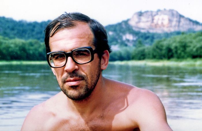 Новогоднее стихотворение Сергея Лаврова, написанное в 1980 году Новогоднее стихотворение Сергея Лаврова, написанное в 1980 году