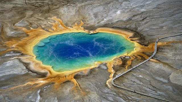 Самые поразительные геологические чудеса на Земле Самые поразительные геологические чудеса на Земле