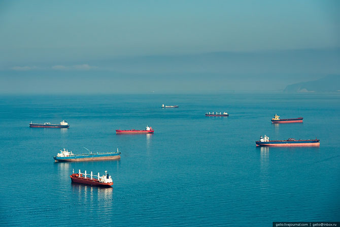 Новороссийский морской порт – самый большой порт России