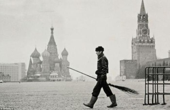 Самые дорогие работы советских и российских фотографов, проданных на лондонском аукционе Самые дорогие работы советских и российских фотографов, проданных на лондонском аукционе