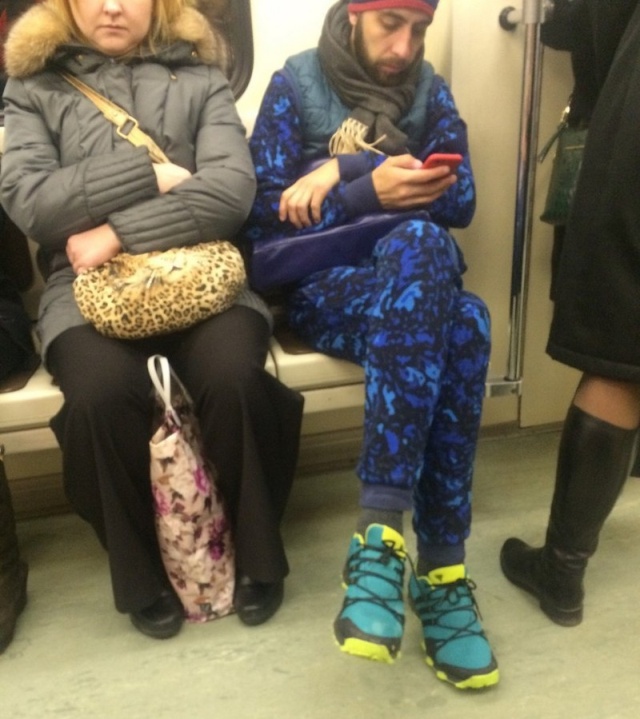 Модники и модницы из нашего метро