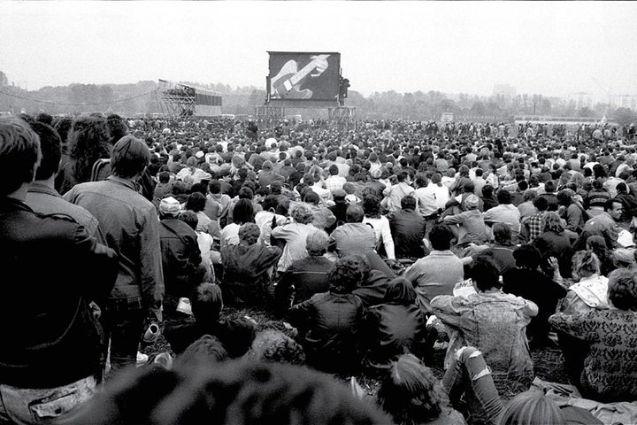 Рок в СССР: ленинградские субкультуры 1980-х Рок в СССР: ленинградские субкультуры 1980-х
