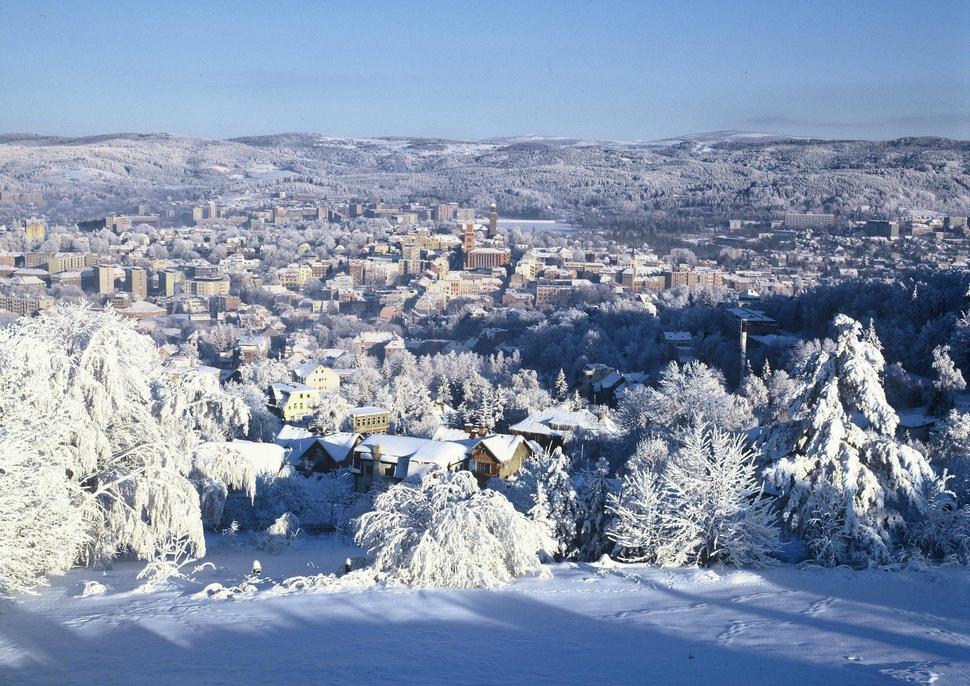 Живописные снежные города Живописные снежные города