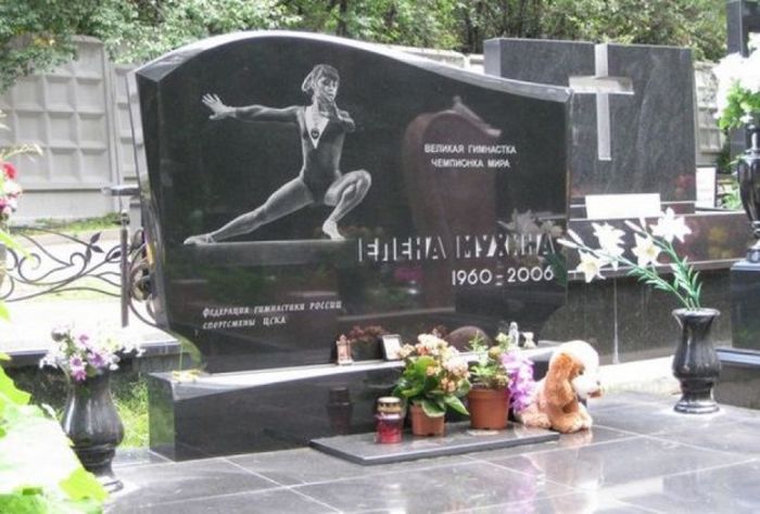 Спортсмены, жизнь которых сломали страшные травмы Спортсмены, жизнь которых сломали страшные травмы