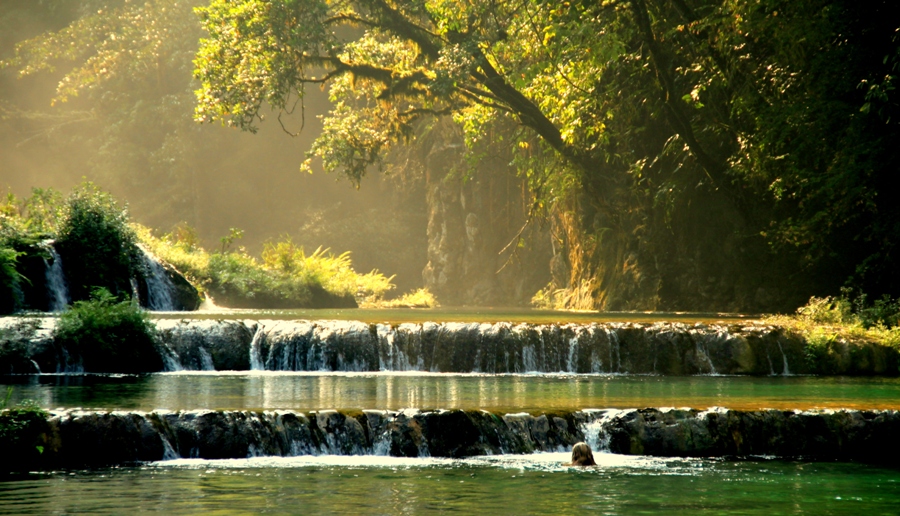 «Semuc Champey»: каскад водопадов в Гватемале «Semuc Champey»: каскад водопадов в Гватемале