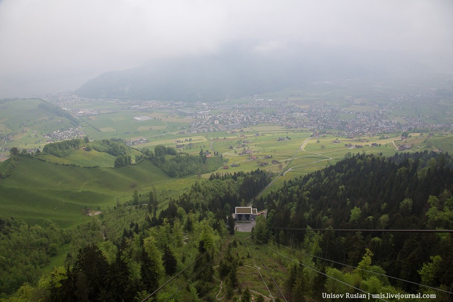 Stanserhorn Cabrio – двухэтажная кабина канатной дороги Stanserhorn Cabrio – двухэтажная кабина канатной дороги