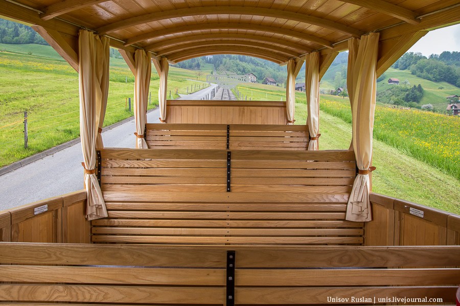 Stanserhorn Cabrio – двухэтажная кабина канатной дороги Stanserhorn Cabrio – двухэтажная кабина канатной дороги