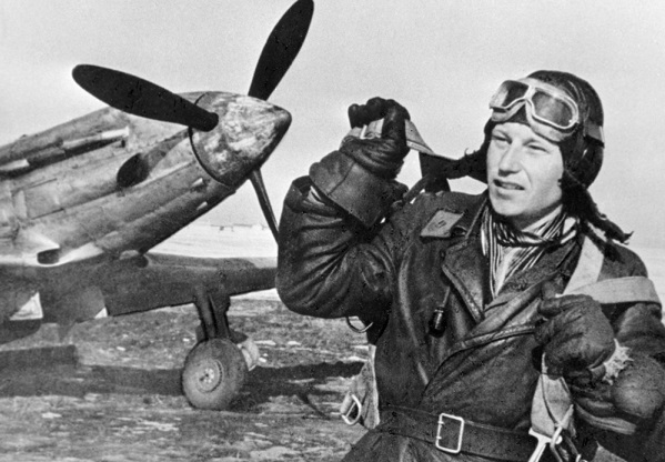 Советские летчики-асы времен ВОВ Советские летчики-асы времен ВОВ