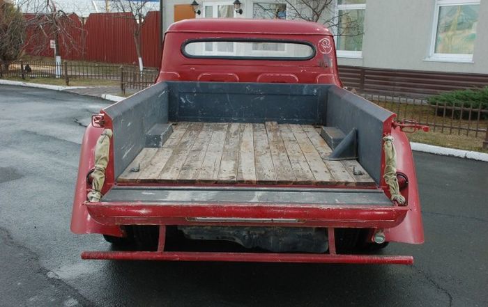 Rat Truck Redneck - отечественный кастом-кар из Тюмени Rat Truck Redneck - отечественный кастом-кар из Тюмени