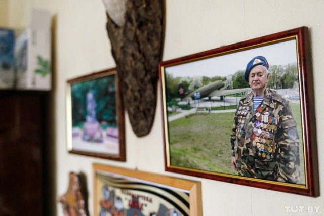 90-летний ветеран-десантник поделился деталями о секретном задании под Кенигсбергом 90-летний ветеран-десантник поделился деталями о секретном задании под Кенигсбергом