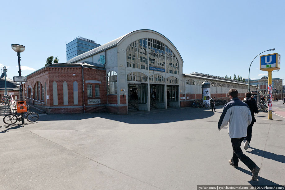 Берлинское метро и городская электричка (68 фото) Берлинское метро и городская электричка (68 фото)