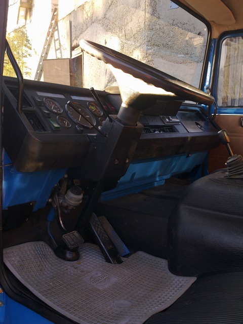 Восстановление старого грузовика Volvo F6 Восстановление старого грузовика Volvo F6