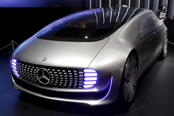 Токийский автосалон 2015: футуристические машины Токийский автосалон 2015: футуристические машины