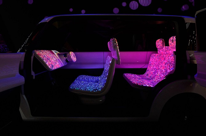 Токийский автосалон 2015: футуристические машины Токийский автосалон 2015: футуристические машины