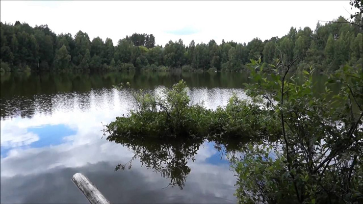 Самые загадочные водоемы из разных уголков планеты Самые загадочные водоемы из разных уголков планеты