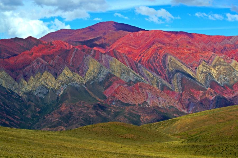 Природа раскрасила горы Природа раскрасила горы