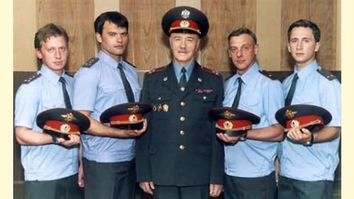 Как снимали сериал «Улицы разбитых фонарей» Как снимали сериал «Улицы разбитых фонарей»