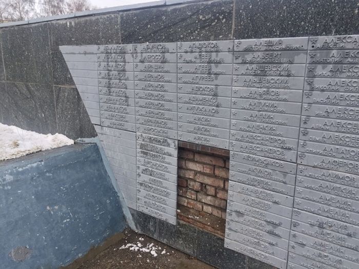 Ремонт мемориала Великой Отечественной войны в Кемеровской области