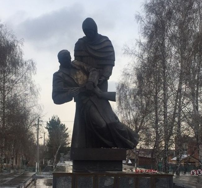 Ремонт мемориала Великой Отечественной войны в Кемеровской области