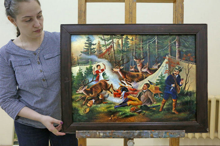 Художник-самоучка Евсей Якимов, у которого не было рук и ног Художник-самоучка Евсей Якимов, у которого не было рук и ног
