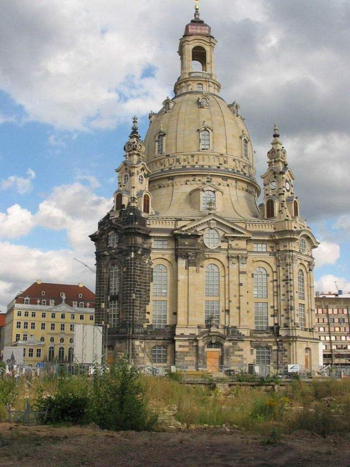Послевоенный Дрезден возрождение из руин Послевоенный Дрезден возрождение из руин