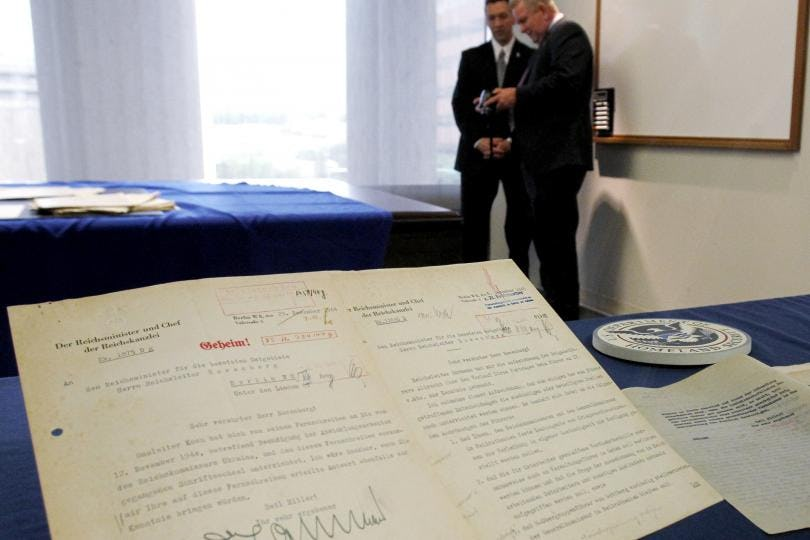 Шокирующие находки, которые были обнаружены при ремонте в старых домах (Часть 2) Шокирующие находки, которые были обнаружены при ремонте в старых домах (Часть 2)