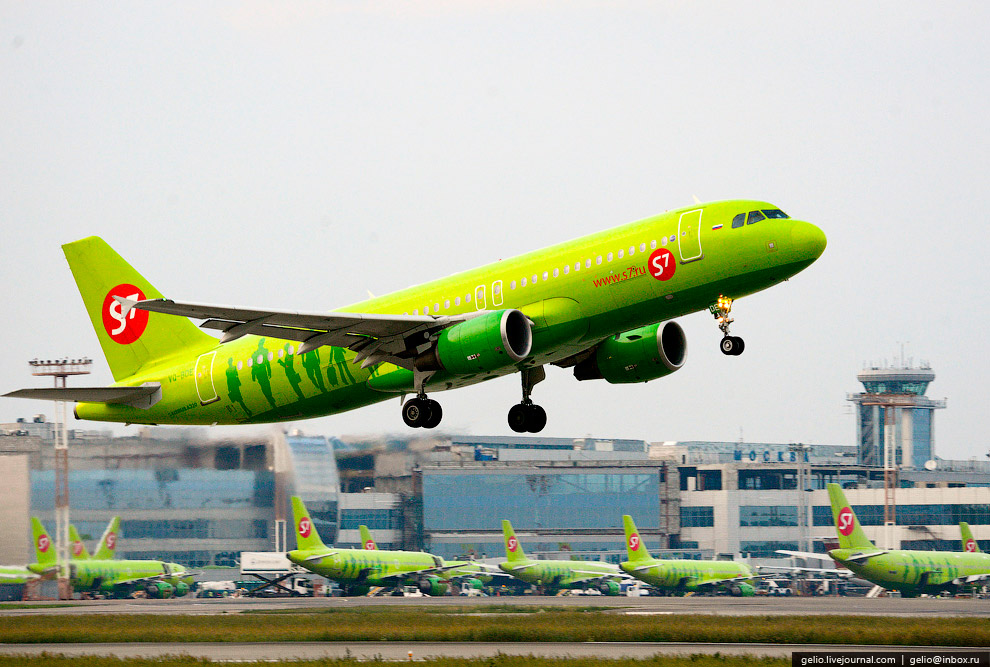 Авиакомпания S7 Airlines Авиакомпания S7 Airlines