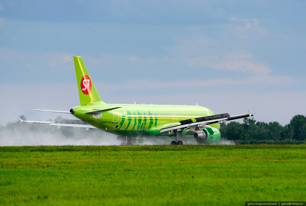 Авиакомпания S7 Airlines Авиакомпания S7 Airlines