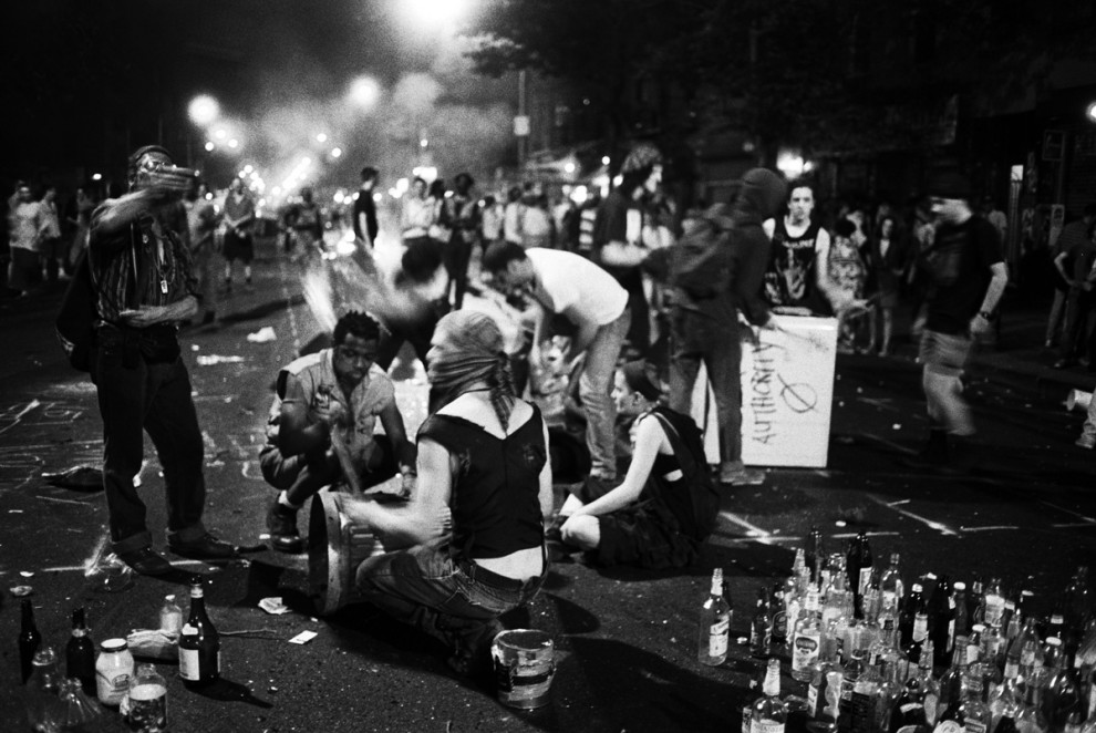 Сила протеста: демонстрации, которые сотрясали Нью-Йорк в 1980 – 2000 годах Сила протеста: демонстрации, которые сотрясали Нью-Йорк в 1980 – 2000 годах