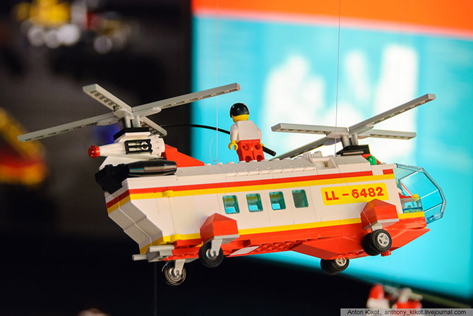 Музей LEGO – история «кубиков с пупырышками» Музей LEGO – история «кубиков с пупырышками»