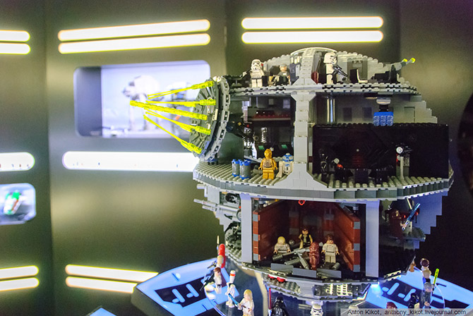Музей LEGO – история «кубиков с пупырышками» Музей LEGO – история «кубиков с пупырышками»