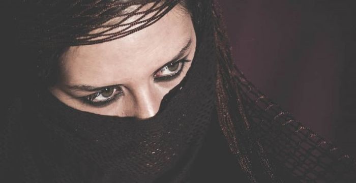 Наказание для неверных супругов в разных странах мира Наказание для неверных супругов в разных странах мира