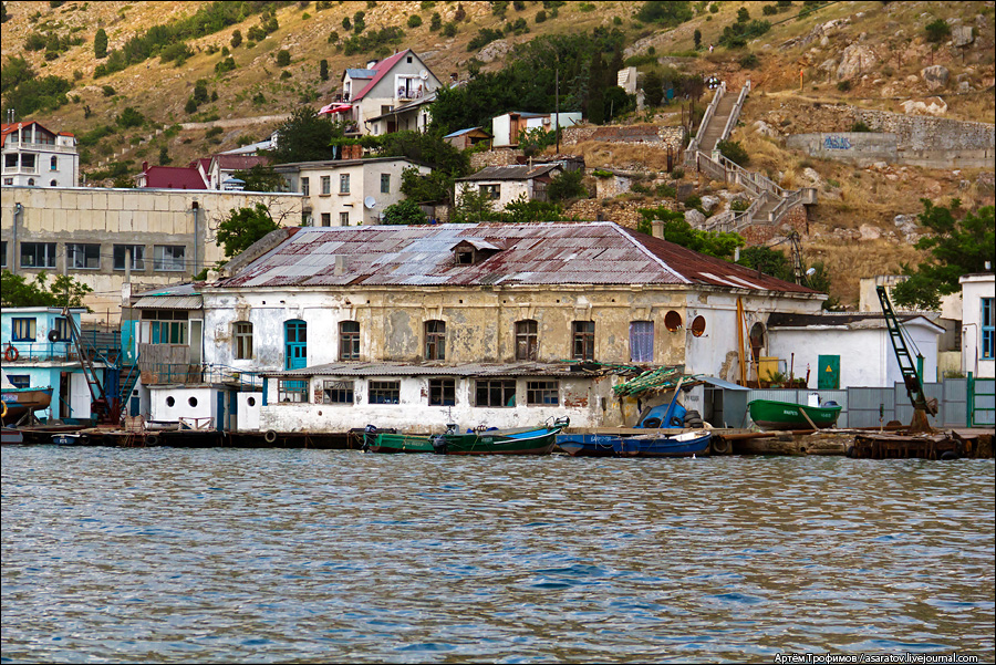 Красота и убожество крымского побережья … Красота и убожество крымского побережья …
